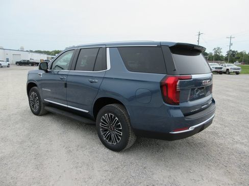 New 2026 GMC Yukon Elevation w/ Elevation Premium Package AWD/4WD image 5