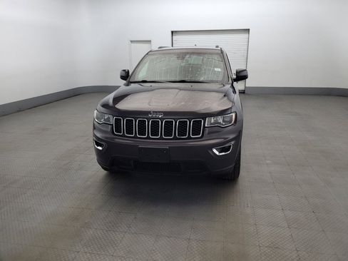 Used 2020 Jeep Grand Cherokee Laredo AWD/4WD image 15