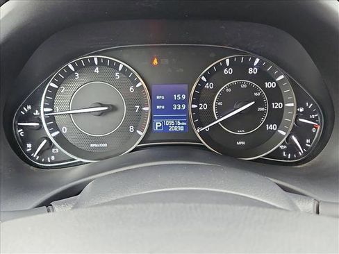 Used 2019 Nissan Armada Platinum w/ Captain's Chairs Package RWD image 11