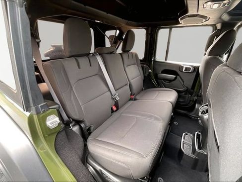 Used 2023 Jeep Wrangler Unlimited w/ Cold Weather Group AWD/4WD image 17