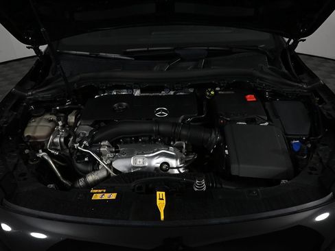 Certified 2023 Mercedes-Benz GLA 250 w/ AMG Line Exterior image 32