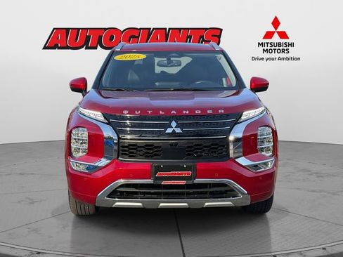 Used 2025 Mitsubishi Outlander SEL image 6
