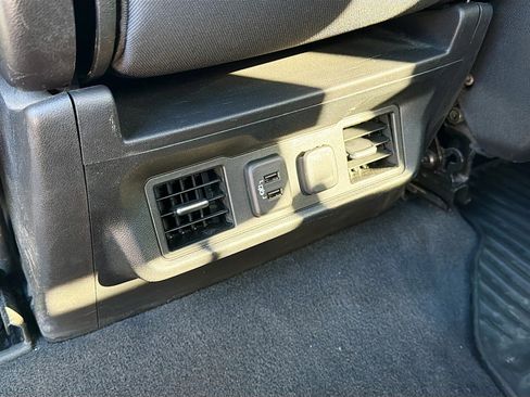 Used 2020 Chevrolet Silverado 2500 LT w/ All Star Edition image 19