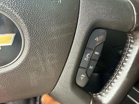 Used 2020 Chevrolet Express 2500 w/ Driver Convenience Package image 23