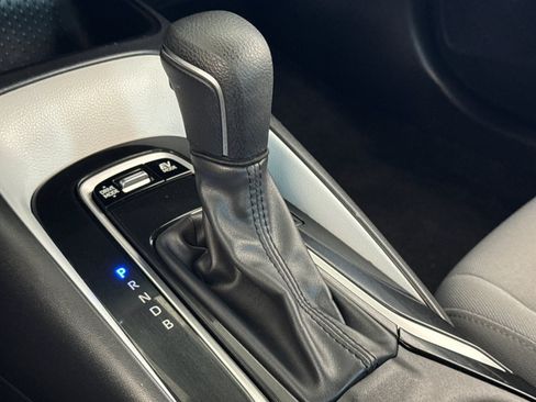 Certified 2024 Toyota Corolla SE FWD image 18