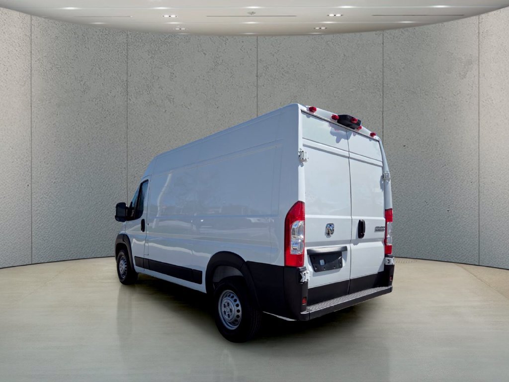 Used 2024 RAM ProMaster 2500 w/ Convenience Group FWD image 8