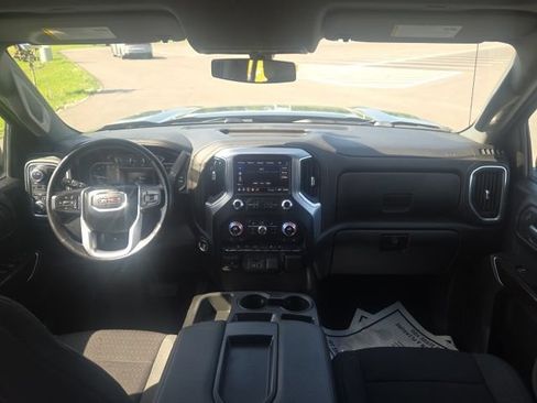 Used 2021 GMC Sierra 1500 SLE w/ X31 Off-Road Package AWD/4WD image 16