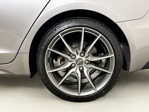 Used 2023 Genesis G70 2.0T AWD/4WD image 29