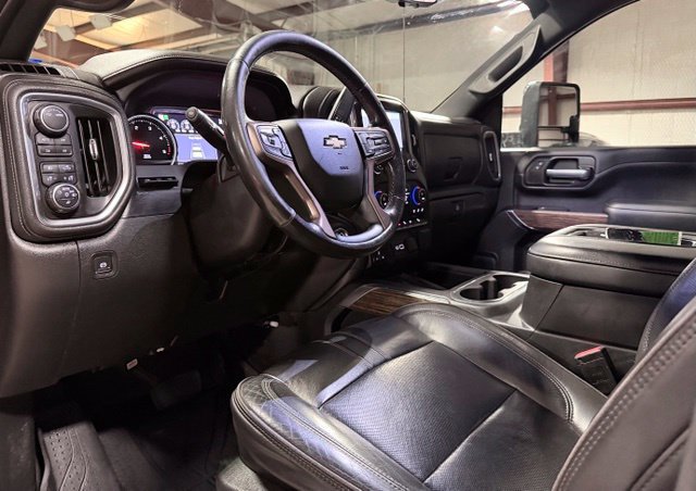Used 2020 Chevrolet Silverado 2500 High Country w/ Z71 Off-Road Package AWD/4WD image 8