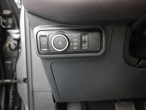 New 2026 Ford Explorer Platinum image 28