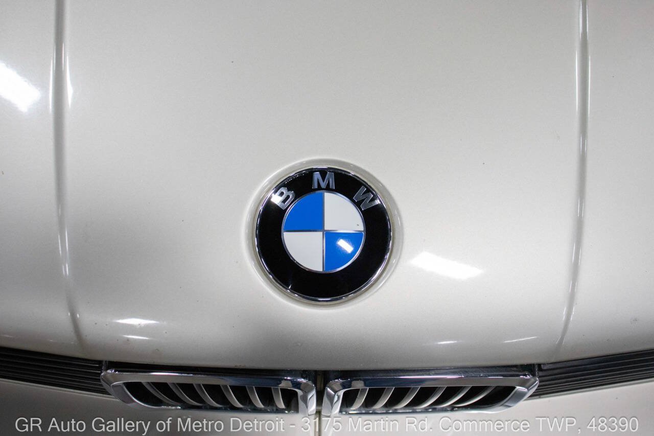 Used 1989 BMW 325i Convertible RWD image 34
