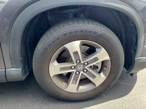 Used 2025 Honda Pilot EX-L image 2
