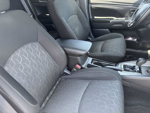 Used 2021 Mitsubishi Outlander Sport ES AWD/4WD image 33