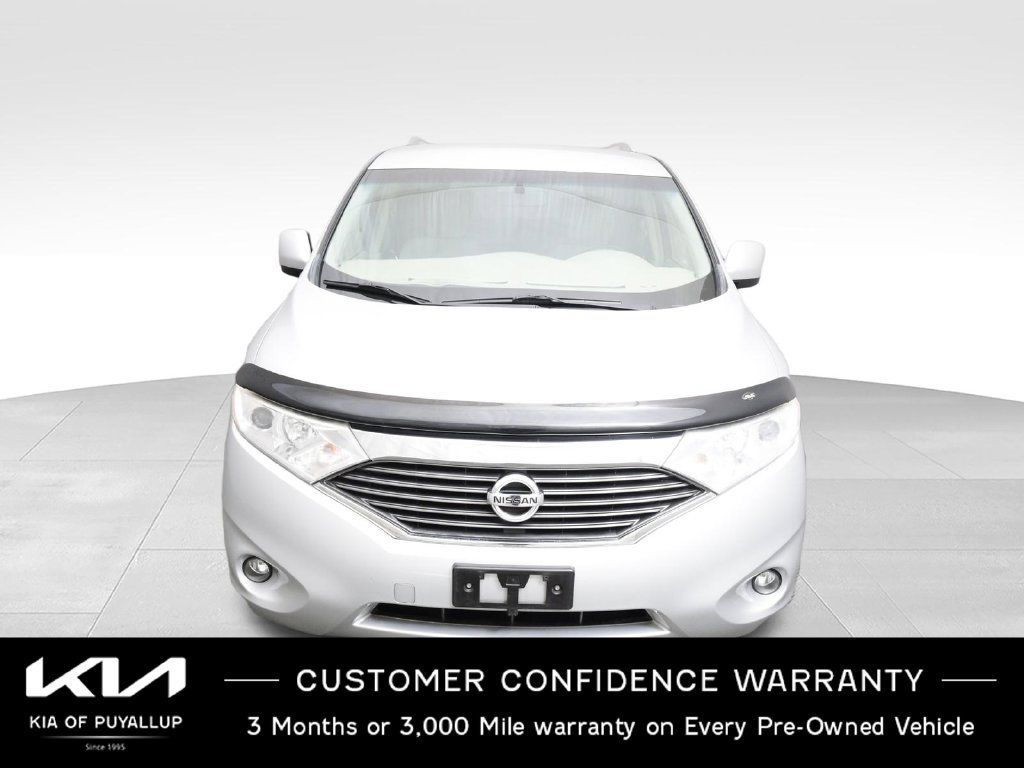 Used 2016 Nissan Quest SV FWD image 2