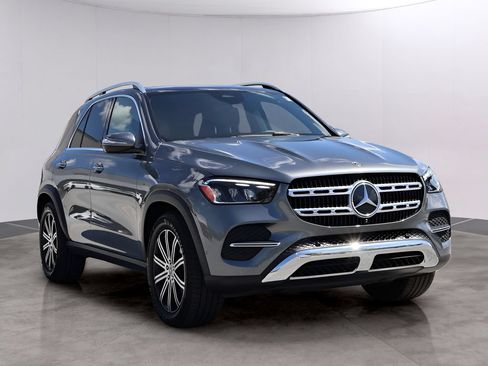 Certified 2025 Mercedes-Benz GLE 350 4MATIC image 3