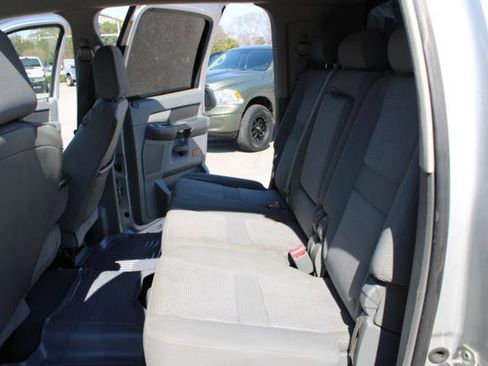 Used 2009 Dodge Ram 2500 Truck SLT image 28