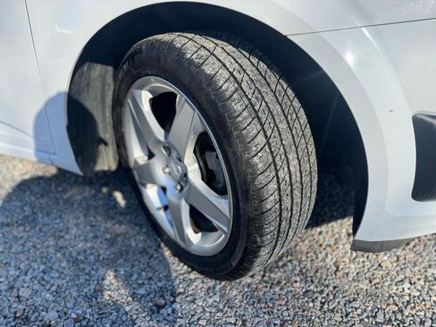 Used 2014 Chevrolet Sonic LTZ image 13