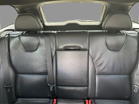 Used 2018 Volvo XC90 T6 Momentum w/ Convenience Package AWD/4WD image 40