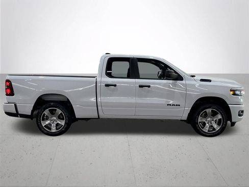 Used 2025 RAM 1500 Tradesman AWD/4WD image 9