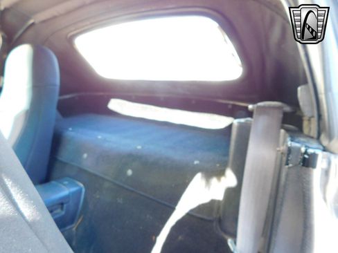 Used 1990 MAZDA MX-5 Miata image 6