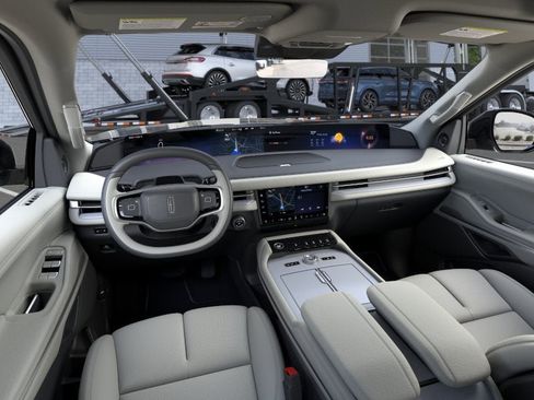 New 2026 Lincoln Navigator Reserve AWD/4WD image 9