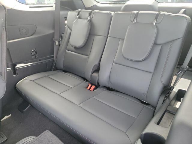 New 2026 Ford Explorer Active w/ Active Comfort Package RWD image 19