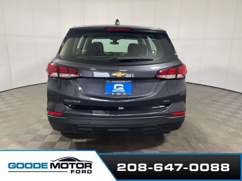Used 2022 Chevrolet Equinox LS AWD/4WD image 6