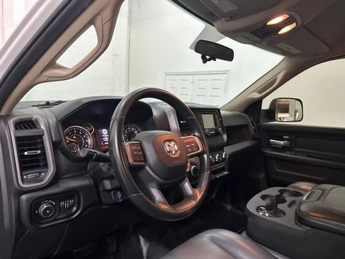 Used 2019 RAM 3500 Tradesman RWD image 28