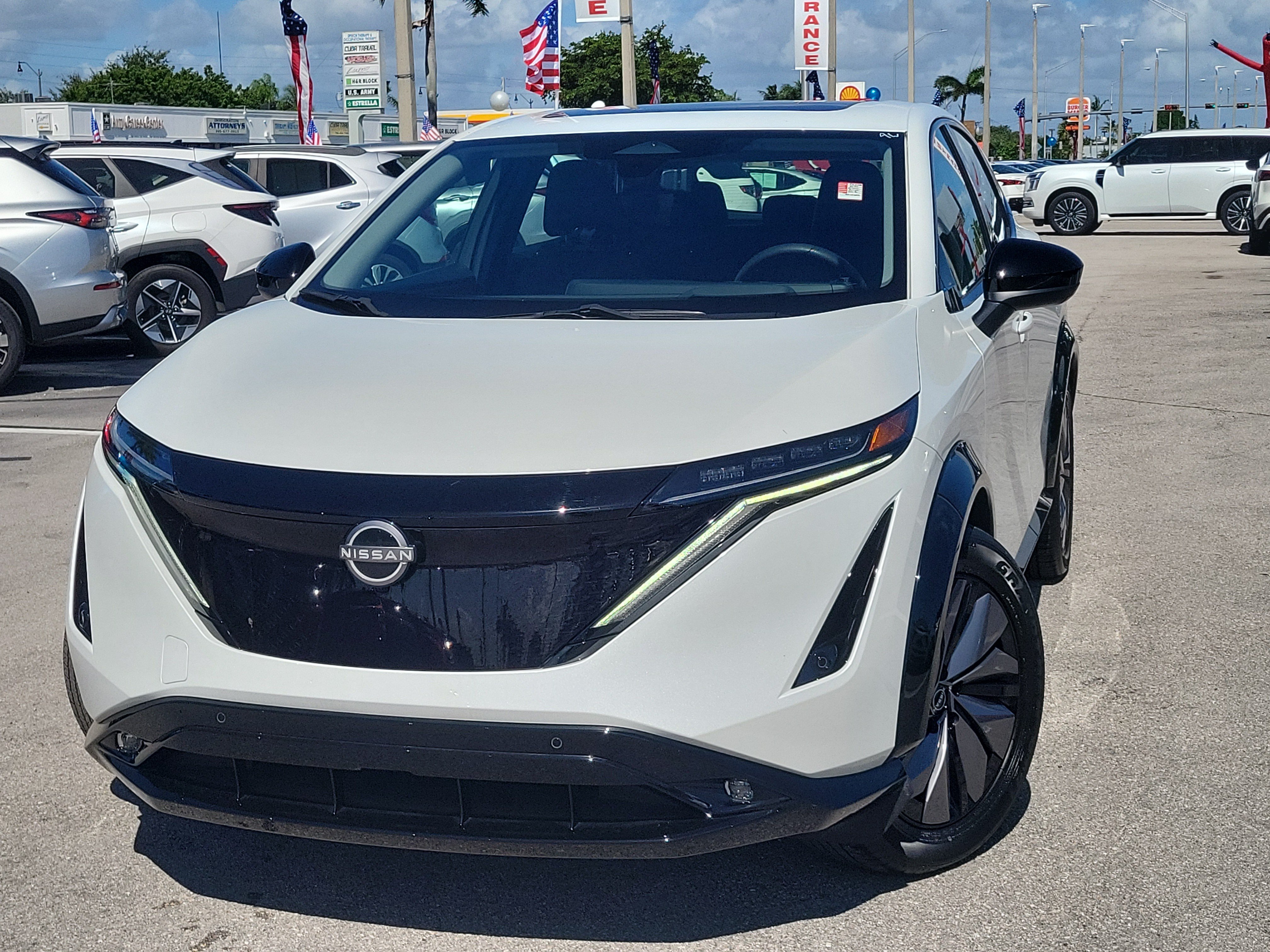 Used 2024 Nissan Ariya AWD image 39