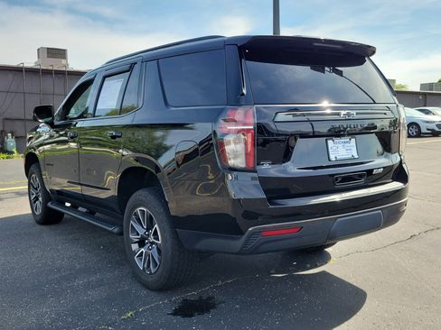 Used 2021 Chevrolet Tahoe Z71 w/ Z71 Off-Road Package AWD/4WD image 3