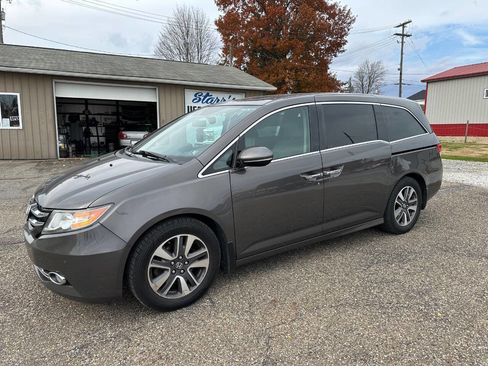Used 2014 Honda Odyssey Touring Elite image 1