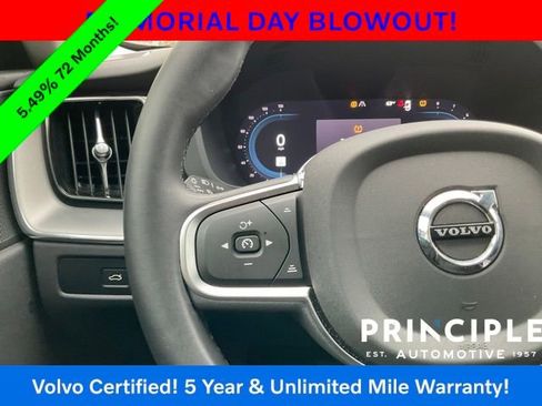 Certified 2024 Volvo XC60 B5 Core AWD/4WD image 21