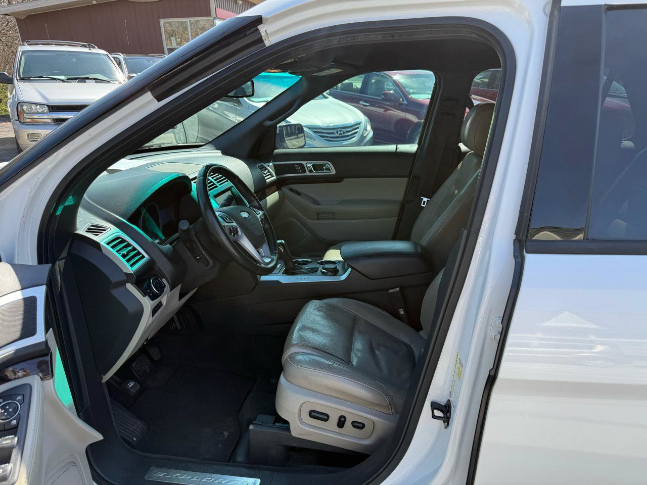 Used 2013 Ford Explorer Limited AWD/4WD image 10