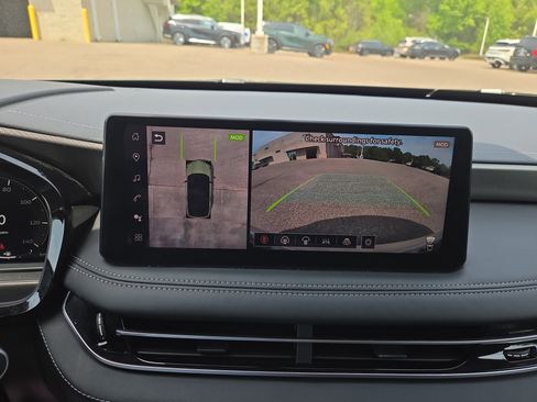 Used 2026 INFINITI QX60 Luxe w/ Cargo Package image 13