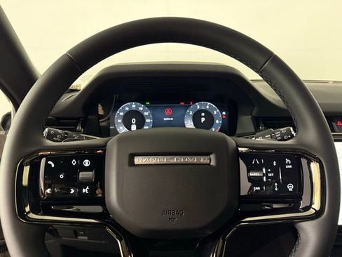 Used 2026 Land Rover Range Rover Evoque S AWD/4WD image 16