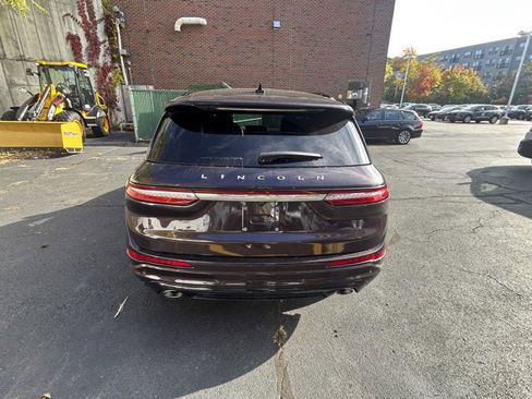 Used 2023 Lincoln Corsair Reserve w/ Equipment Group 201A image 6