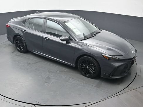 Used 2026 Toyota Camry SE w/ Convenience Package AWD/4WD image 49