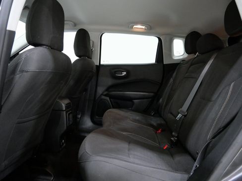 Used 2019 Jeep Compass Sport image 23