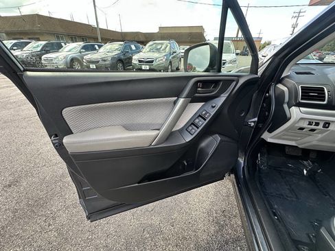Used 2018 Subaru Forester 2.5i image 18