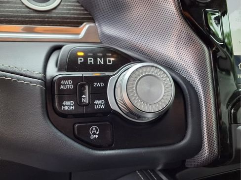 Used 2022 RAM 1500 Limited AWD/4WD image 19