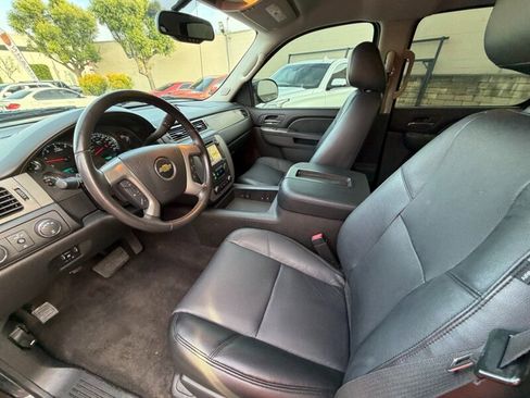 Used 2013 Chevrolet Silverado 1500 LTZ w/ LTZ Plus Package AWD/4WD image 24