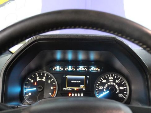 Used 2019 Ford F150 XLT w/ Equipment Group 302A Luxury AWD/4WD image 19