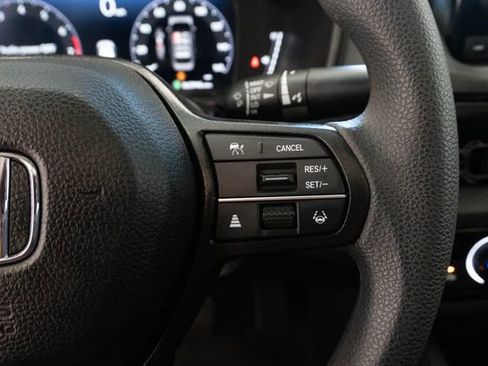 Certified 2023 Honda Accord EX image 18