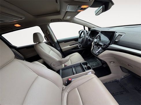 Certified 2023 Honda Odyssey Touring image 14