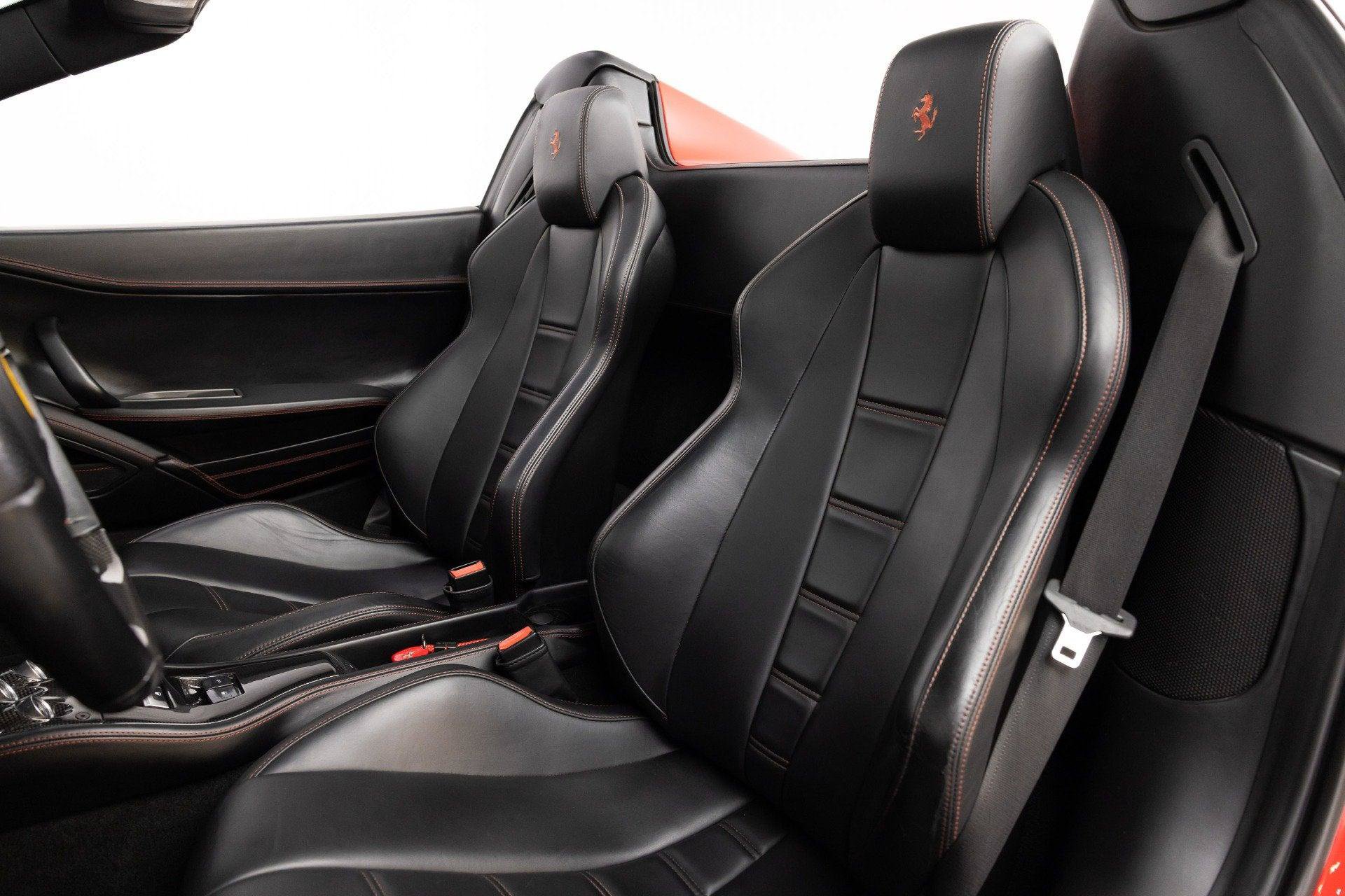 Certified 2014 Ferrari 458 Spider RWD image 3