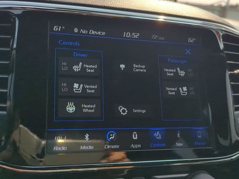 Used 2019 Jeep Grand Cherokee Overland AWD/4WD image 22