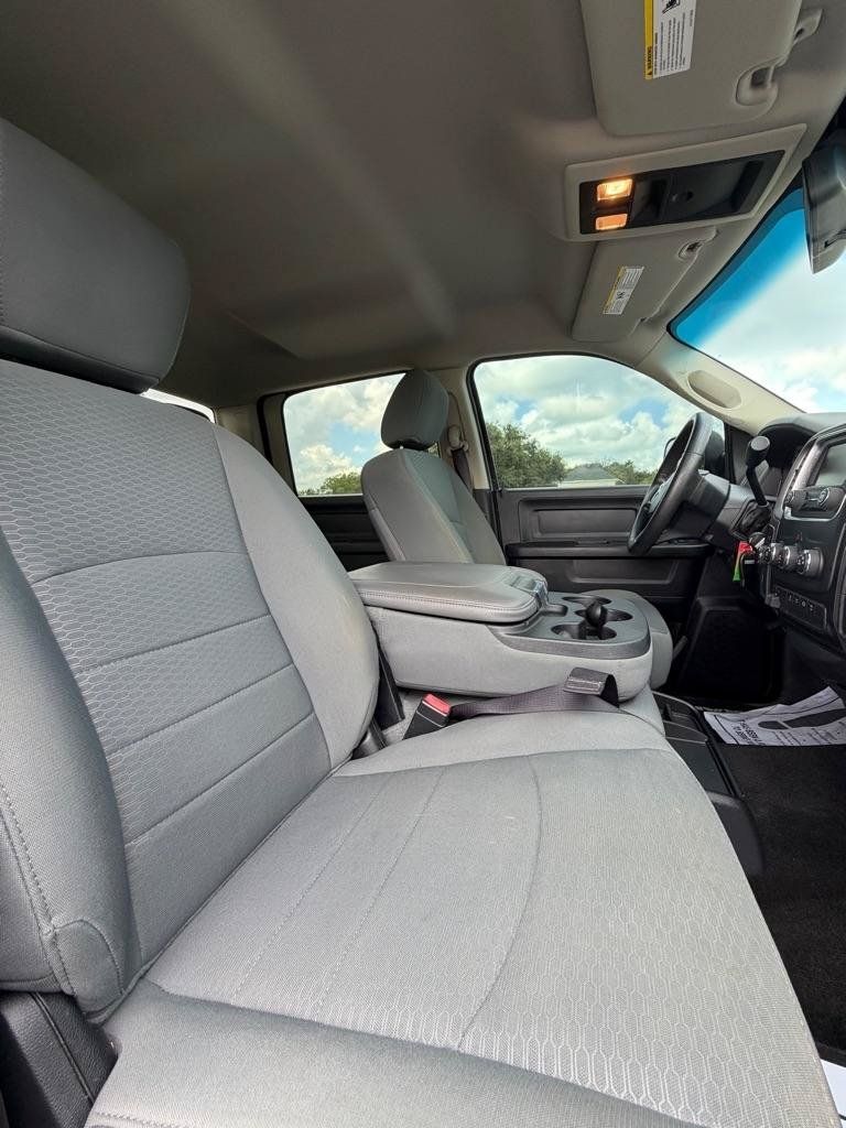 Used 2015 RAM 2500 Tradesman w/ Chrome Appearance Group AWD/4WD image 15