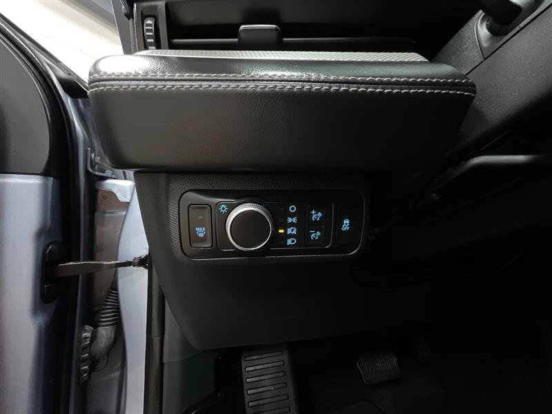 Used 2022 Ford Mustang Mach-E Select AWD/4WD image 25
