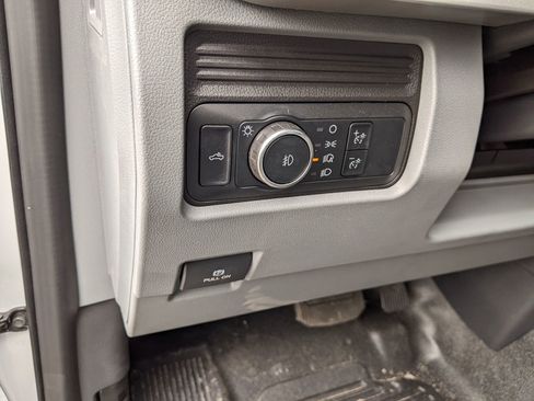 New 2024 Ford F550 XL image 18