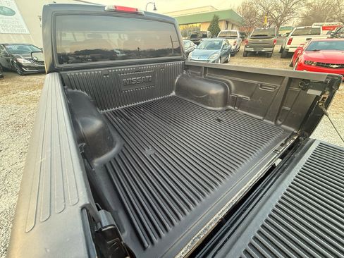 Used 2004 Nissan Frontier XE w/ (PWR) Pwr Pkg image 14